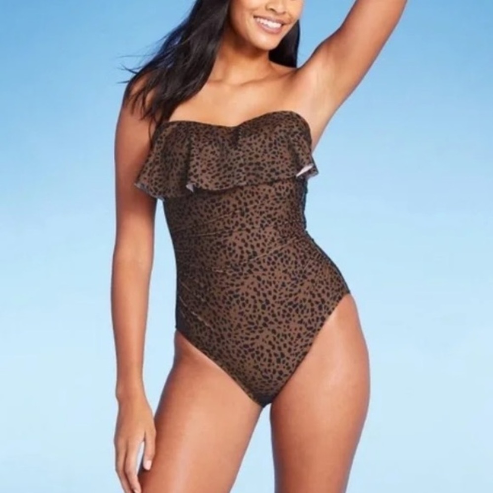 (S)- Kona Sol Woman’s High Coverage One Piece Swimsuit‎